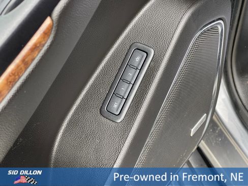 Used 2020 Chevrolet Suburban Premier image 9