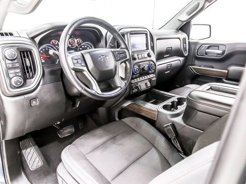Used 2019 Chevrolet Silverado 1500 LT Trail Boss AWD/4WD image 28