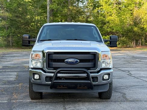 Used 2016 Ford F250 XL w/ XL Appearance Package AWD/4WD image 3