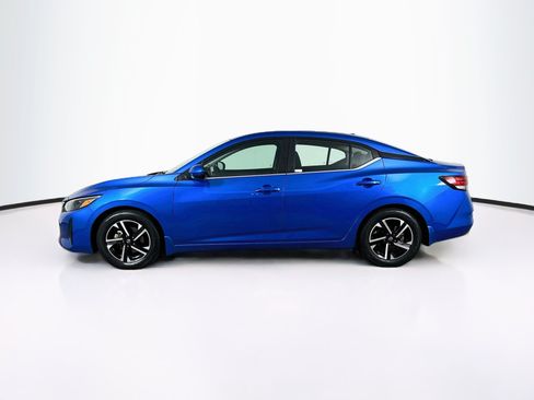 Used 2024 Nissan Sentra SV w/ All-Weather Package FWD image 4