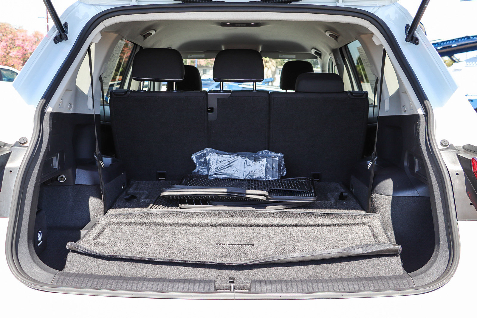 Used 2024 Volkswagen Tiguan S FWD image 26
