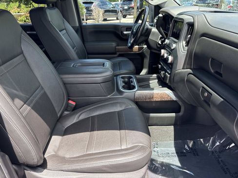 Used 2020 GMC Sierra 2500 Denali w/ Denali Ultimate Package AWD/4WD image 34