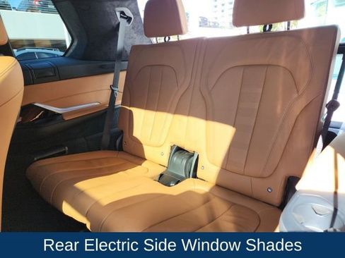 Used 2022 BMW X7 xDrive40i w/ M Sport Package image 20