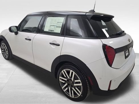New 2026 MINI Cooper 4-Door Hardtop image 7