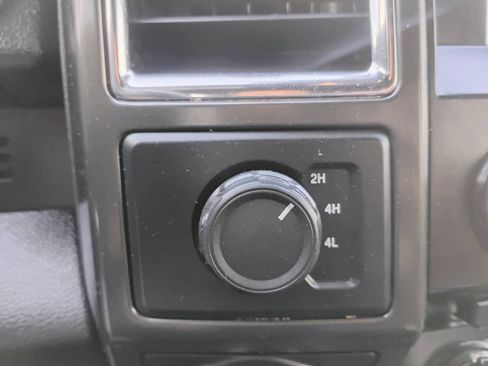 Used 2016 Ford F150 XLT w/ Equipment Group 302A Luxury AWD/4WD image 19