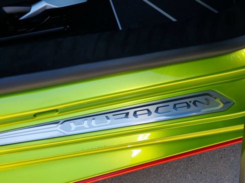 Used 2023 Lamborghini Huracan STO RWD image 26