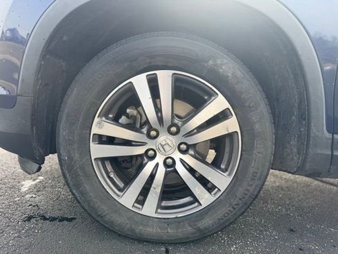 Used 2017 Honda Pilot EX-L image 9