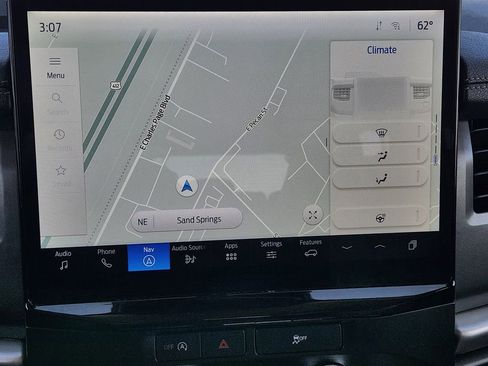 Used 2024 Ford Expedition Max XLT image 17