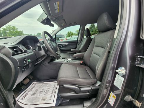 Used 2020 Honda Ridgeline Sport image 18