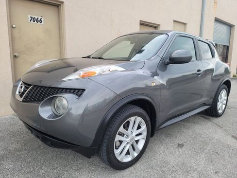 Used 2011 Nissan Juke SV image 9