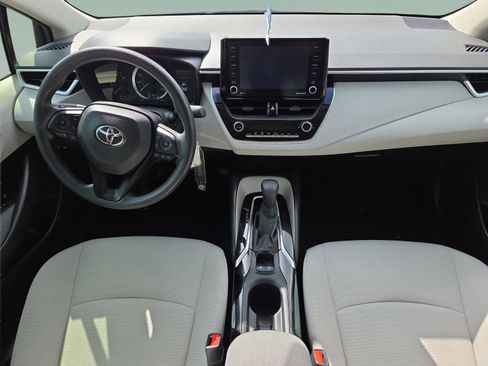 Used 2022 Toyota Corolla LE FWD image 9