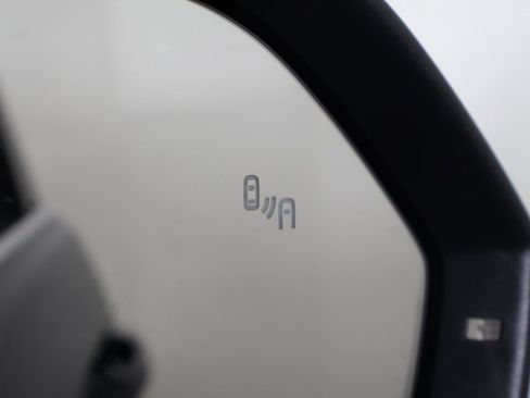 Used 2021 Volkswagen Atlas SE image 39