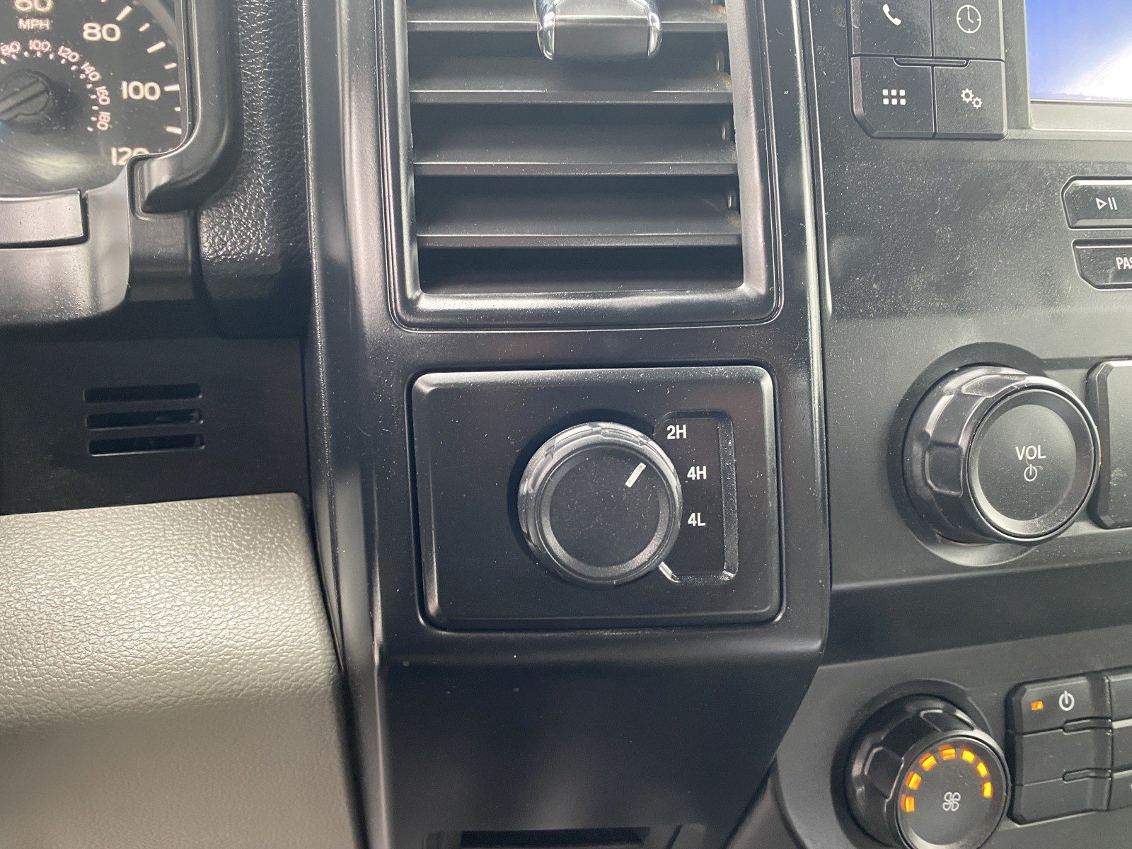 Used 2019 Ford F150 XL w/ XL Power Equipment Group AWD/4WD image 13