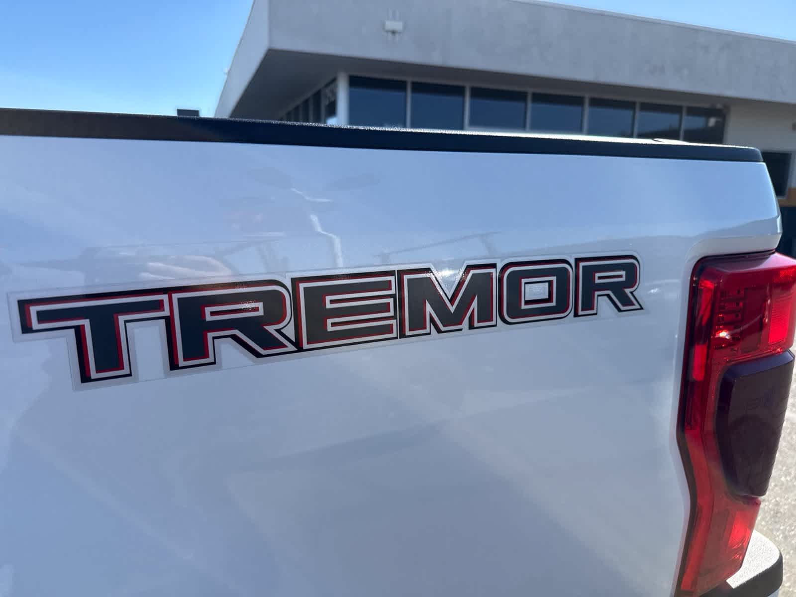 Used 2020 Ford F250 Platinum w/ Tremor Off-Road Package AWD/4WD image 26