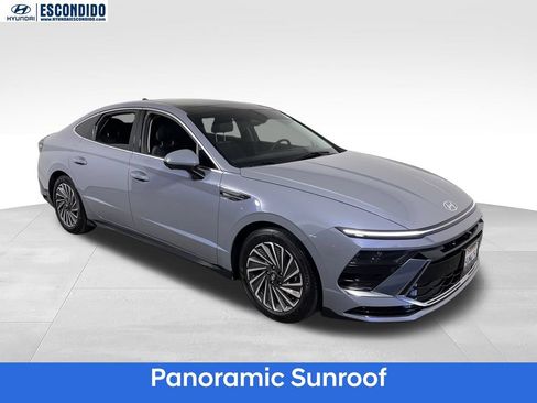 Certified 2025 Hyundai Sonata Limited FWD image 7