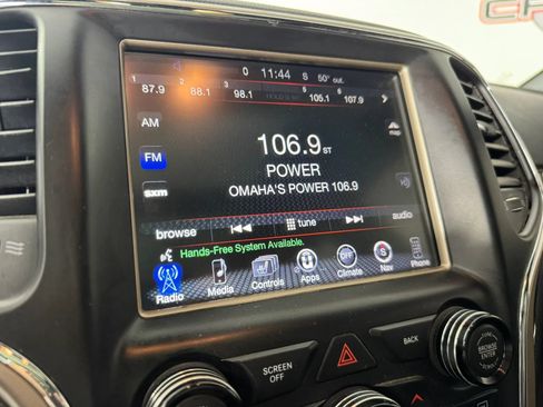 Used 2014 Jeep Grand Cherokee Overland AWD/4WD image 18
