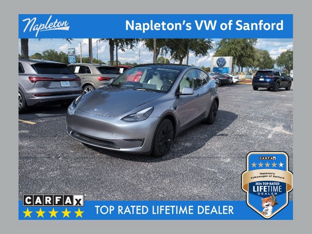 Used 2025 Tesla Model Y Long Range AWD/4WD image 1