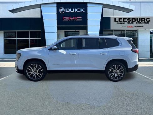 New 2026 GMC Acadia Denali Ultimate w/ LPO, Floor Liner Package AWD/4WD image 4