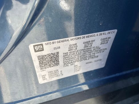 Used 2025 Chevrolet Equinox LT image 24