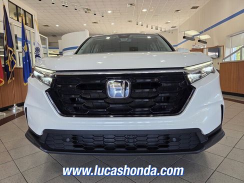 Used 2025 Honda CR-V EX-L image 2