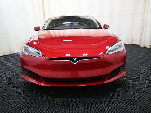 Used 2017 Tesla Model S 90D image 2
