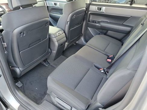 New 2026 Hyundai Santa Fe SE FWD image 18