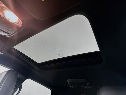 Used 2024 Dodge Durango GT image 21