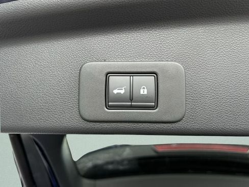 Used 2025 Nissan Murano SL AWD/4WD image 14