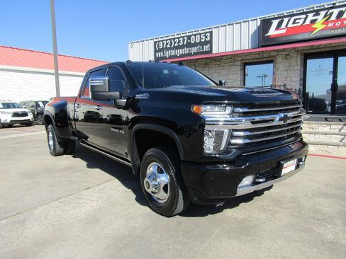 Used 2022 Chevrolet Silverado 3500 High Country AWD/4WD image 6