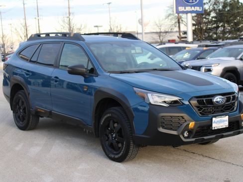 Used 2025 Subaru Outback Wilderness image 3