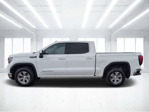 Used 2025 GMC Sierra 1500 SLT AWD/4WD image 6