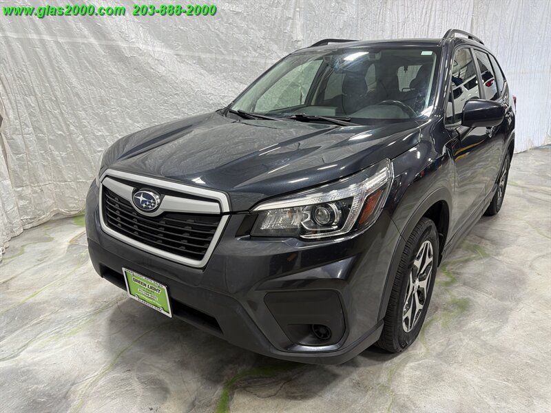 Used 2019 Subaru Forester Premium w/ Popular Package #1 AWD/4WD image 1