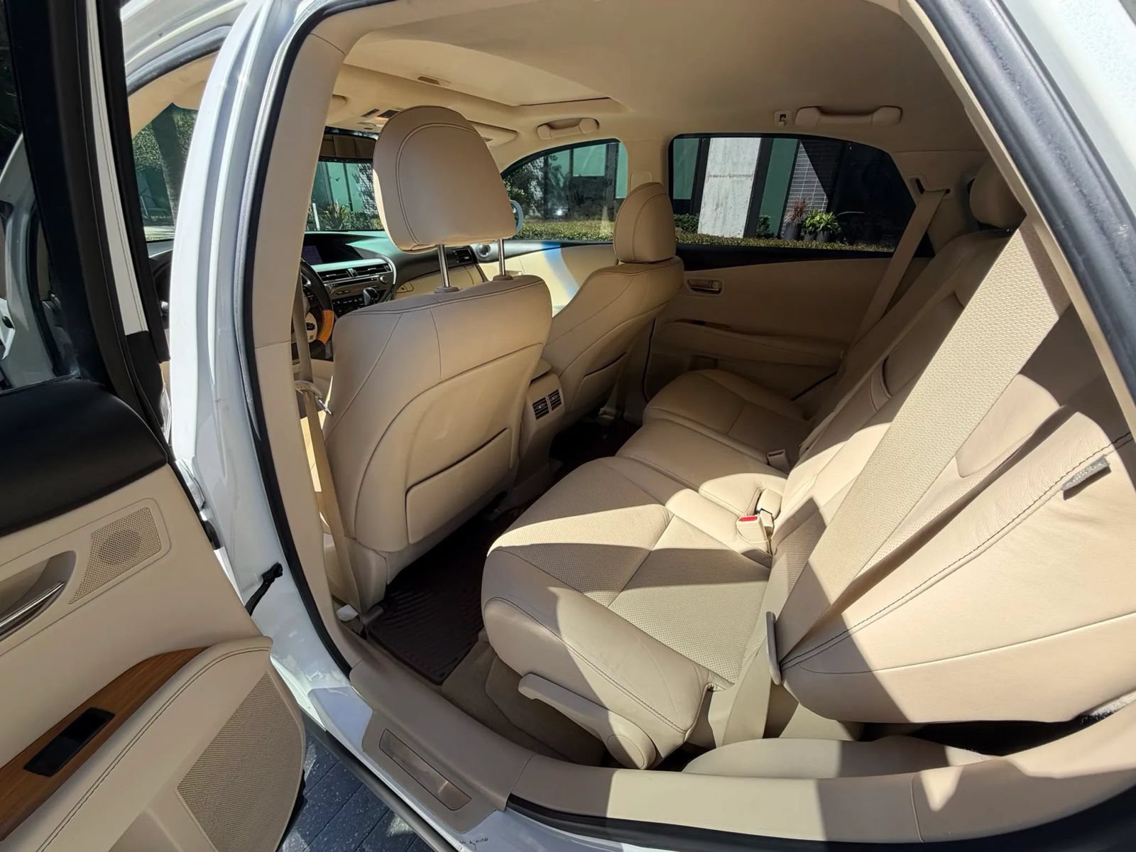 Used 2014 Lexus RX 450h FWD image 15