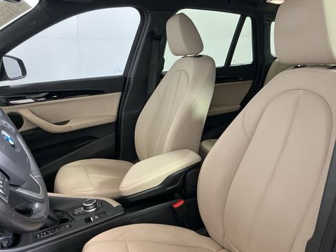 Used 2019 BMW X1 xDrive28i w/ Convenience Package image 22