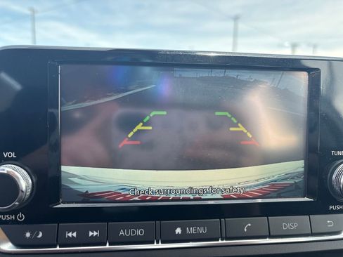Used 2024 Nissan Altima 2.5 S FWD image 20