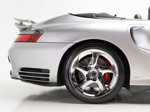 Used 2004 Porsche 911 Turbo image 74