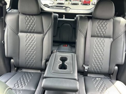 Used 2025 Mitsubishi Outlander 4WD Plug-In Hybrid image 31