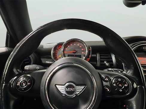Used 2016 MINI Cooper S image 30