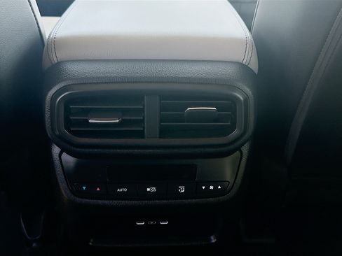 Certified 2024 Honda Pilot EX-L image 22