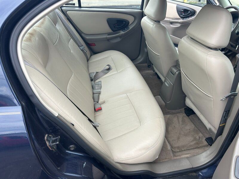 Used 2000 Chevrolet Malibu LS w/ Preferred Equipment Group 1 FWD image 11