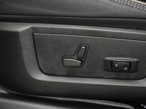 Used 2024 RAM 2500 Limited image 35