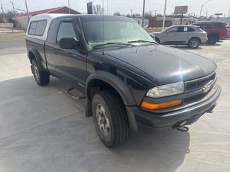 Used 2001 Chevrolet S10 Pickup LS w/ Preferred Equipment Group video 1