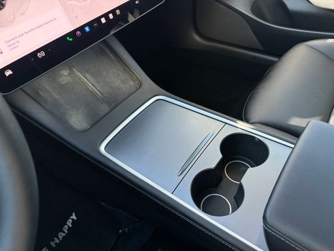 Used 2023 Tesla Model 3 Standard Range image 13