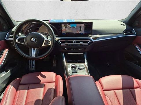 Used 2023 BMW 330i Sedan w/ M Sport Package RWD image 18