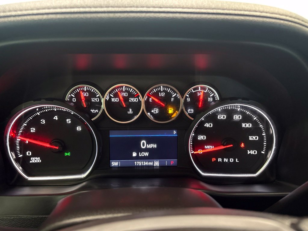 Used 2021 Chevrolet Silverado 2500 LTZ AWD/4WD image 38