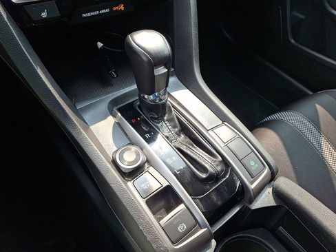 Used 2020 Honda Civic EX image 18