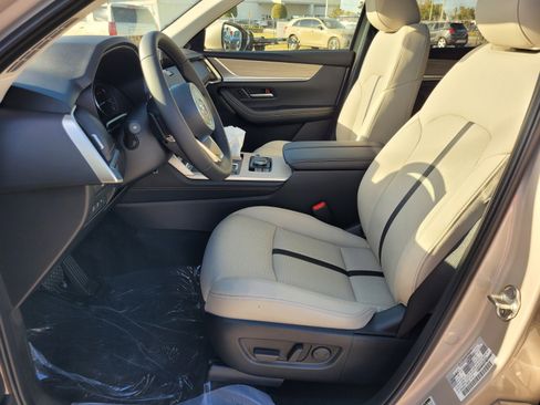 New 2026 MAZDA CX-90 3.3 Turbo w/ Preferred Package image 3