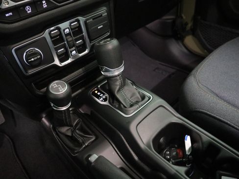 New 2026 Jeep Wrangler Unlimited Sport image 27