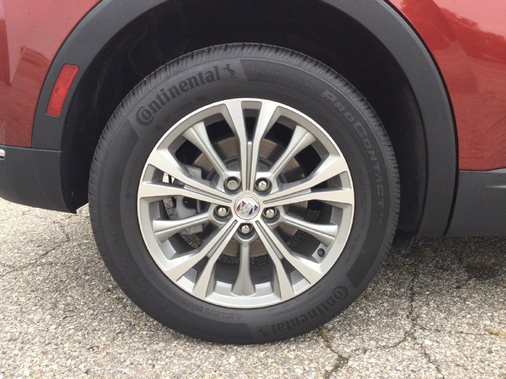 Used 2023 Buick Envision Preferred AWD/4WD image 9