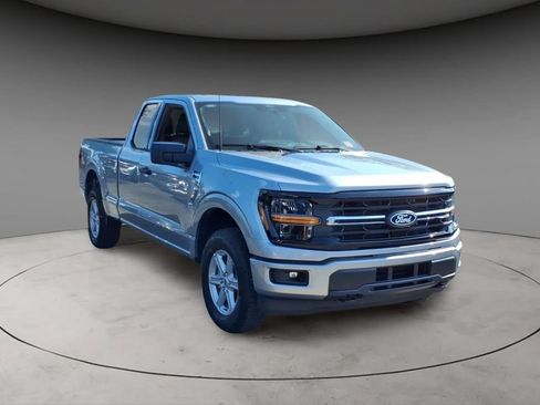 New 2026 Ford F150 XLT w/ FX4 Off-Road Package AWD/4WD image 12